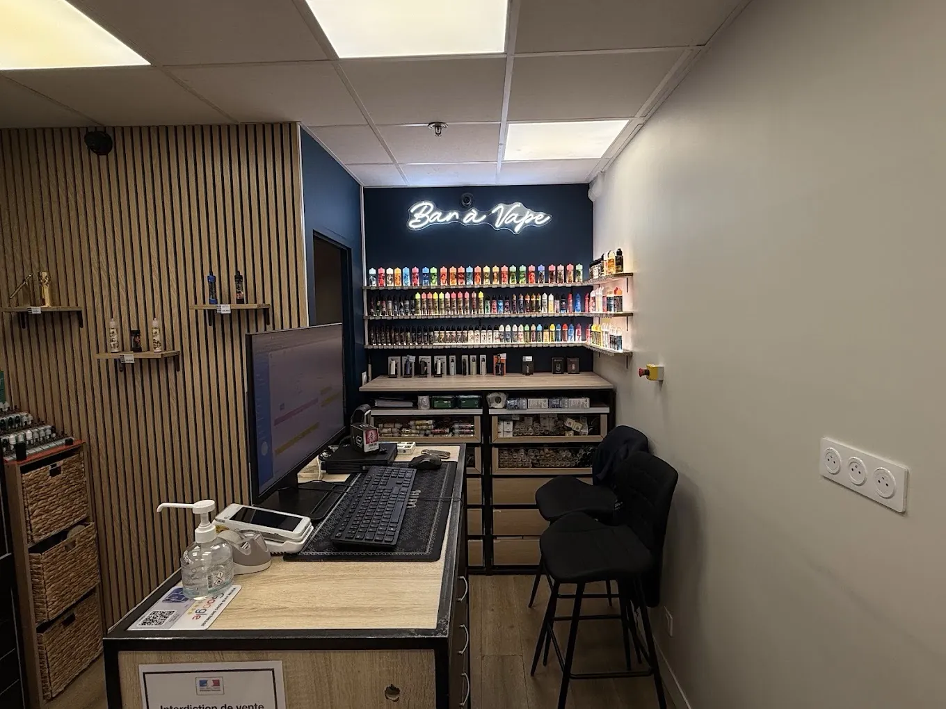 Corner e-liquides HappeSmoke Aubagne